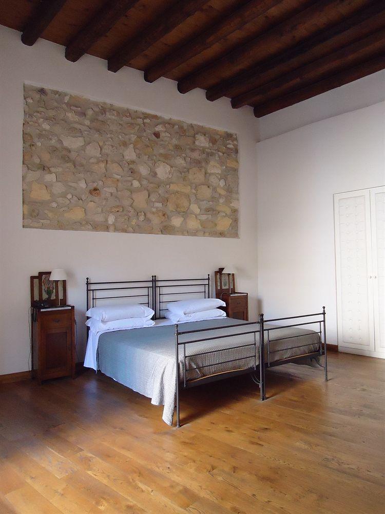 Bed & Breakfast Palazzo Del Sale 3*